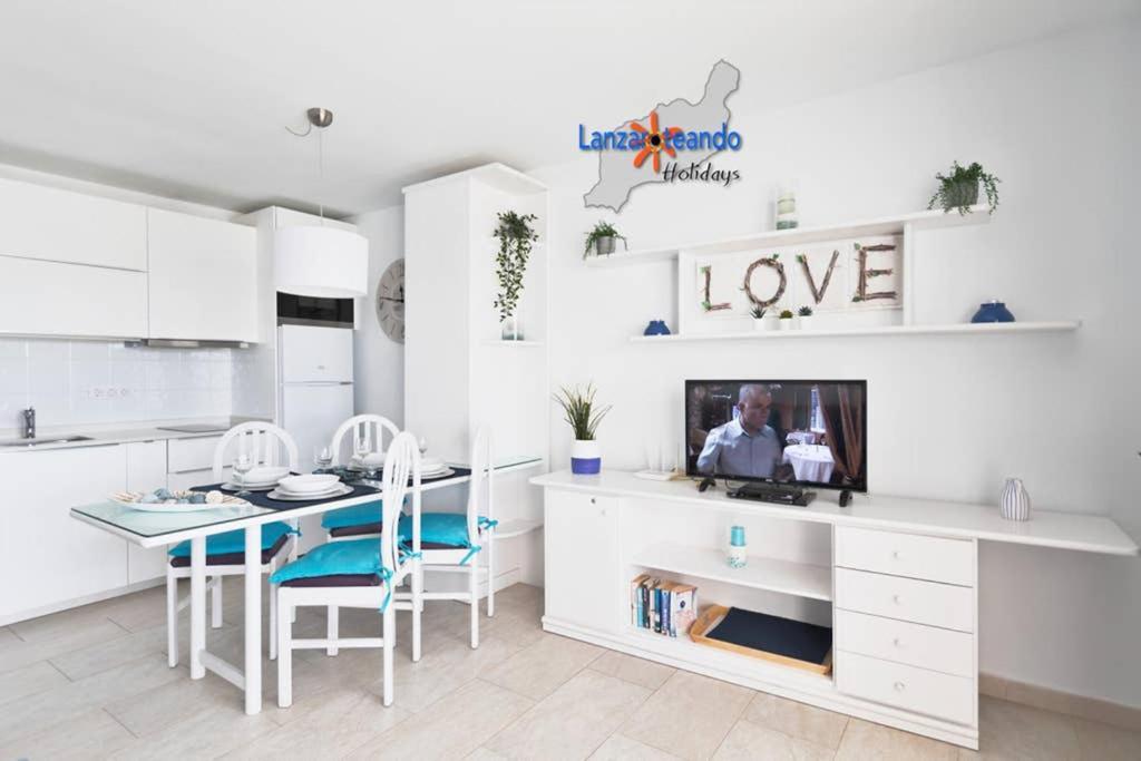Vivienda Vacacional Ocean Pearl Costa Teguise Extérieur photo