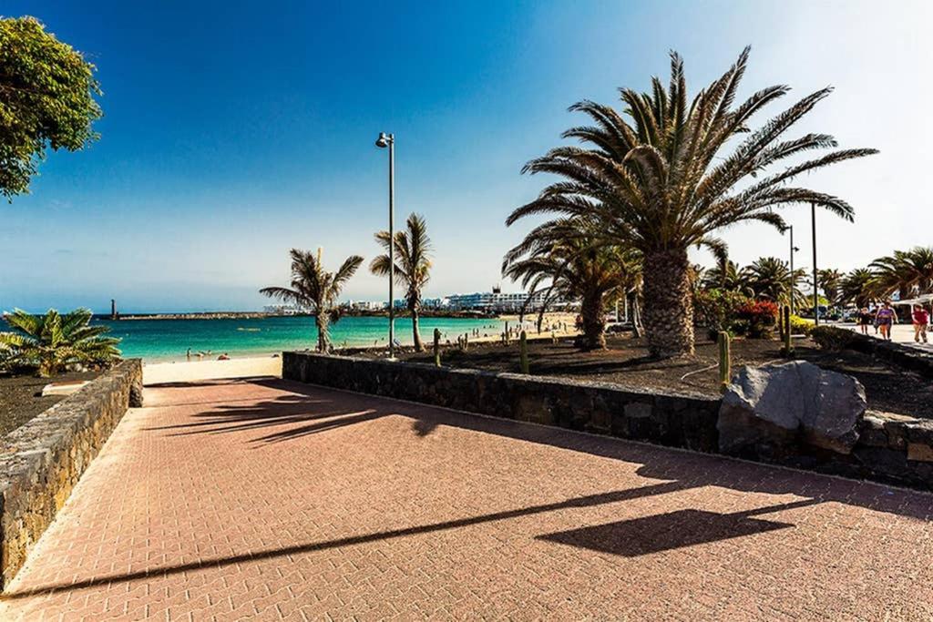 Vivienda Vacacional Ocean Pearl Costa Teguise Extérieur photo